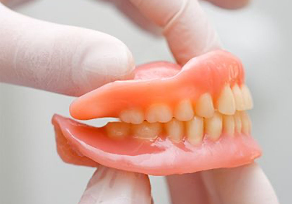 入れ歯の試着・調整